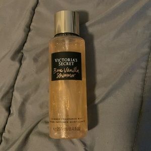 victoria’s secret bare vanilla shimmer mist